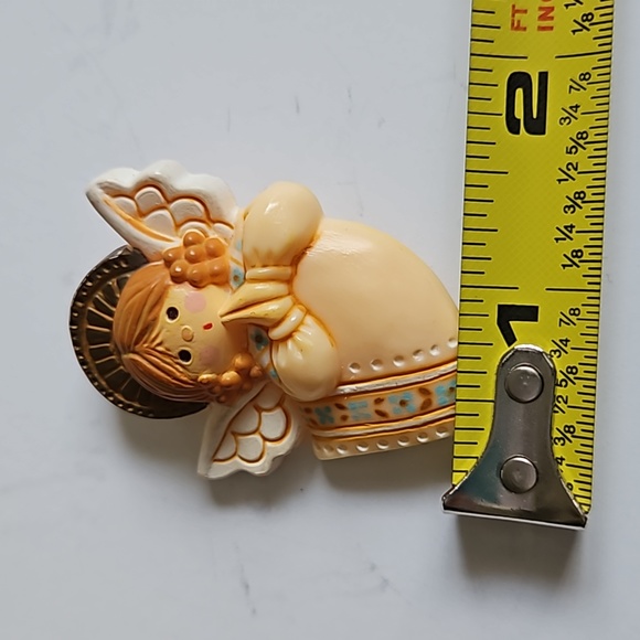 Hallmark Cards Angel Pin - Picture 6 of 6